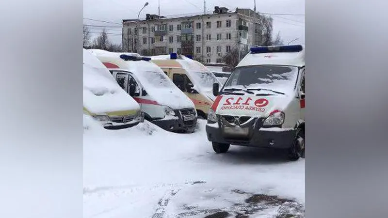 Напугавшие жителей Видного «скорые» в сугробах ждут утилизации