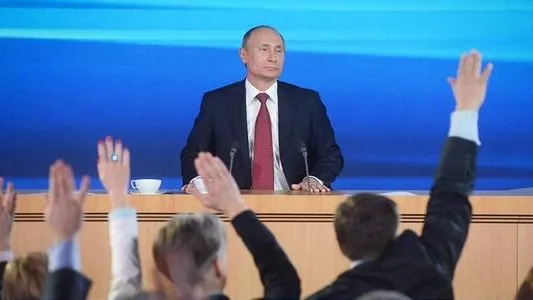 Воробьев пожелал удачи подмосковным журналистам на конференции Путина