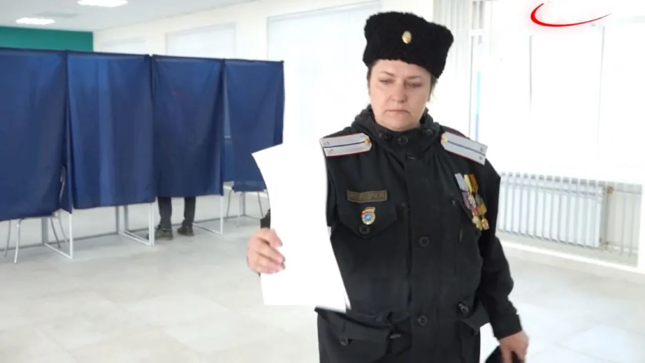 «Мы счастливы, что вернулись домой в Россию»: коренная дончанка отдала свой голос на выборах в ДНР