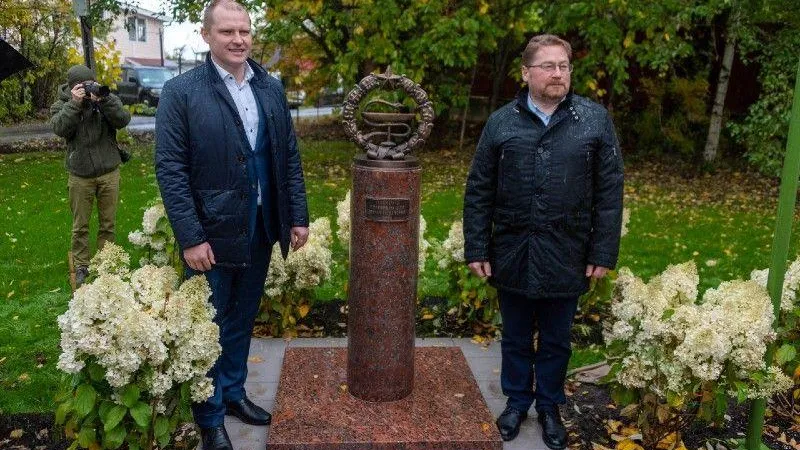 Торжественное открытие сквера с мемориалом медсестрам-добровольцам состоялось в Истре