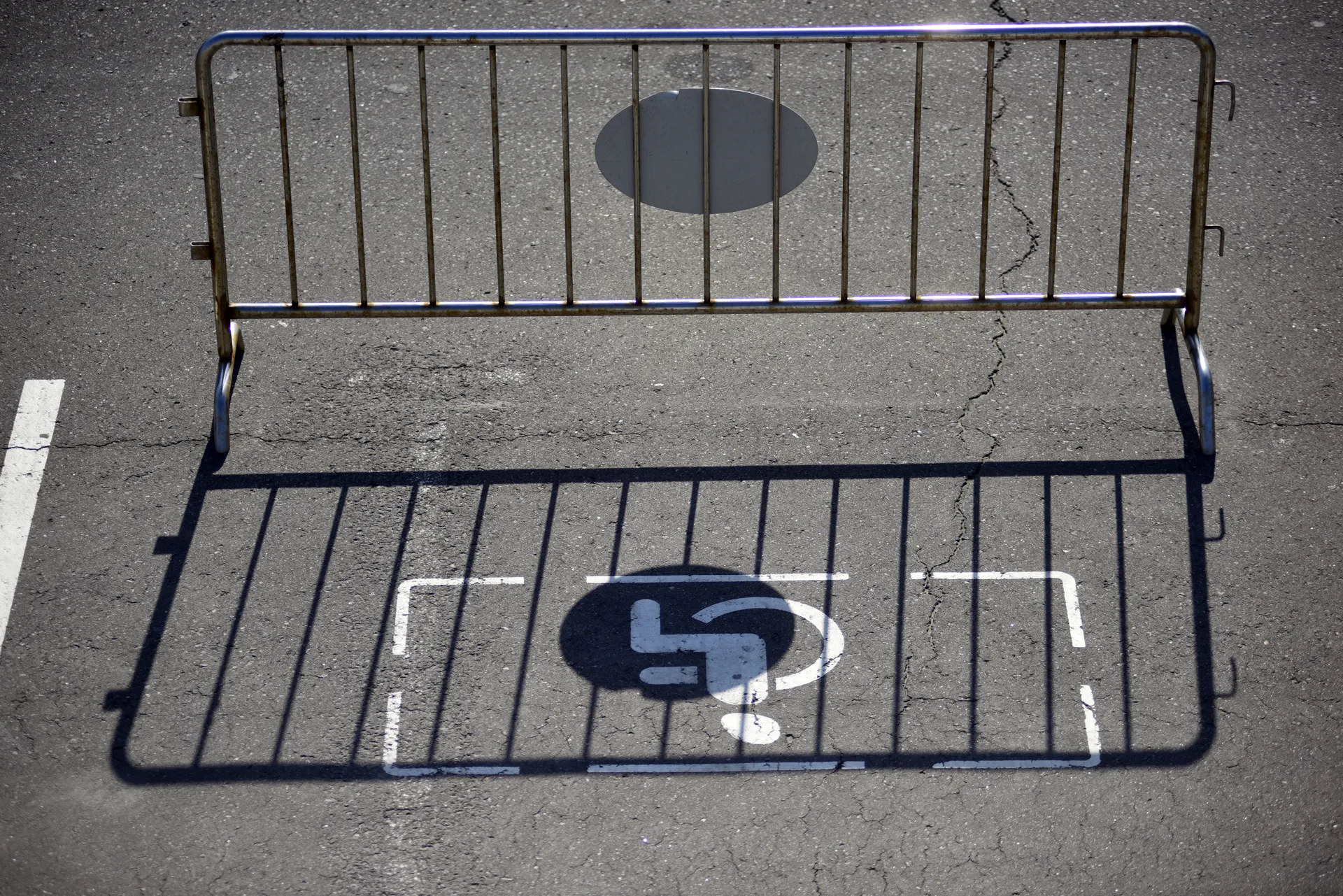 Парковка для инвалидов в Москве