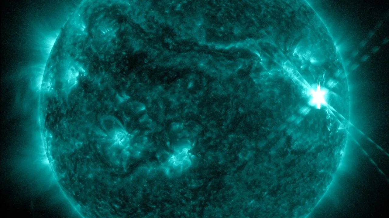 Скриншот видео вспышки