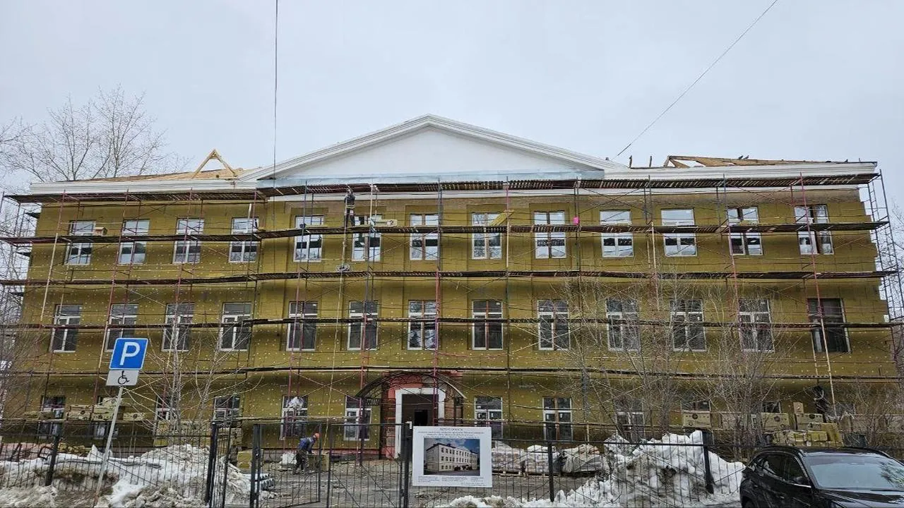 Школу-интернат в Павловском Посаде продолжают капитально ремонтировать