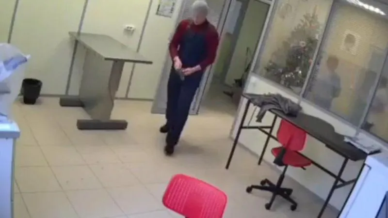 Активиста, покусанного бешеной собакой, разыскивают в Раменском районе