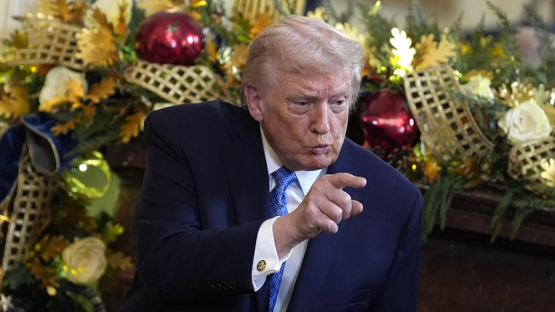 Yuri Gripas — Pool via CNP/Consolidated News Photos