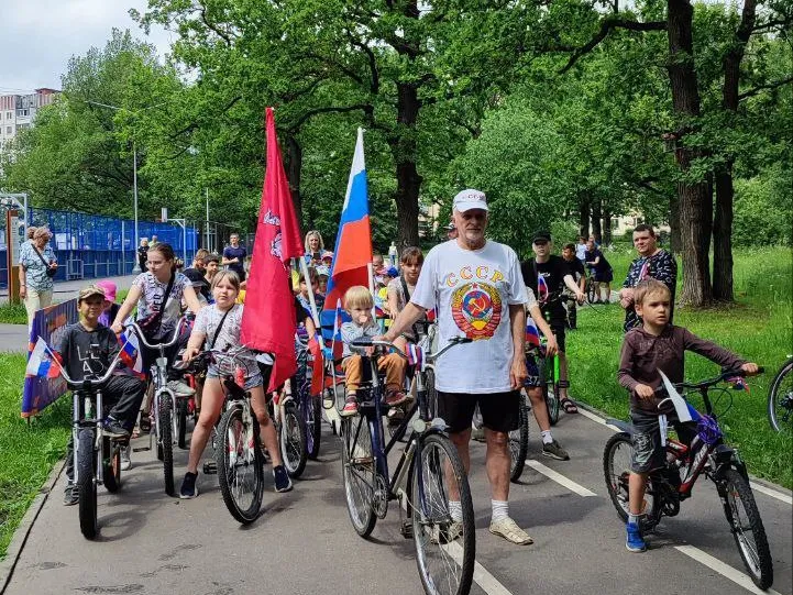 Фото: парк «Дубки» р.п. Калининец