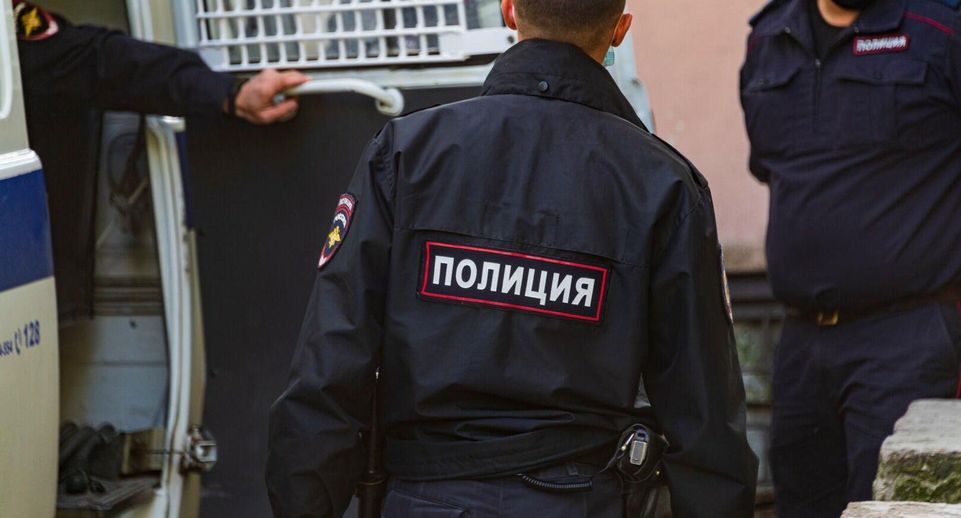Напугавшего мужчину игрушечным пистолетом подростка задержали в Петербурге