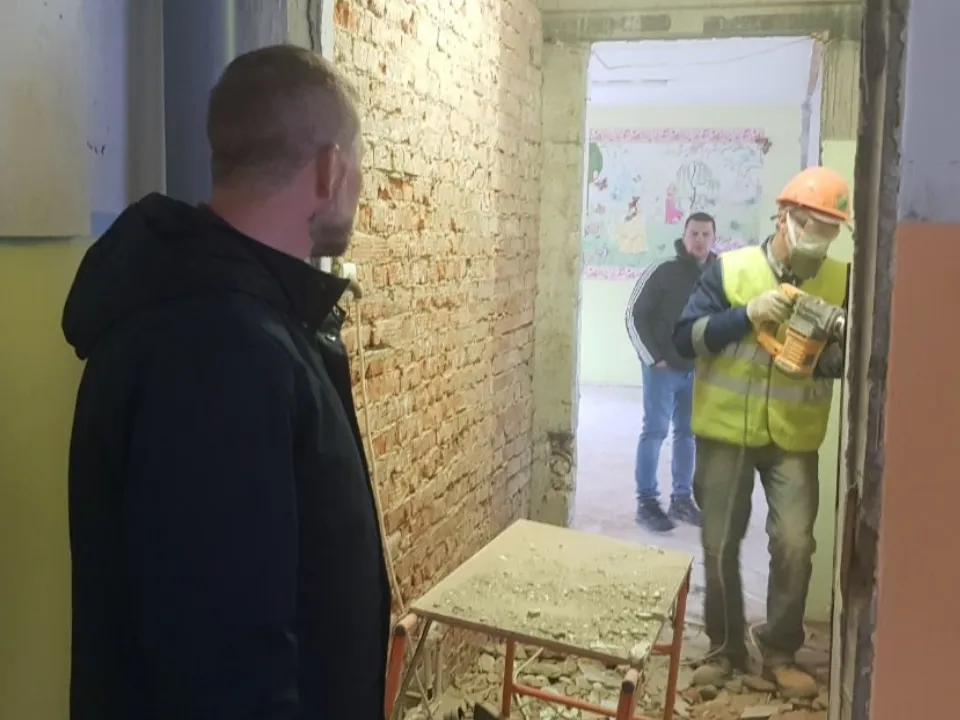 Полным ходом идут демонтажные работы.&nbsp;Фото: vk.com/Георгий Аксенов