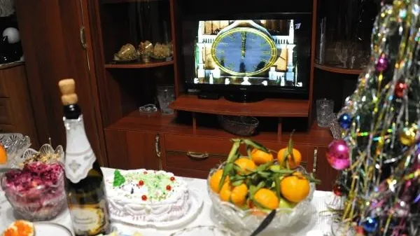 В Минздраве советуют россиянам на Новый год не ограничивать себя в еде