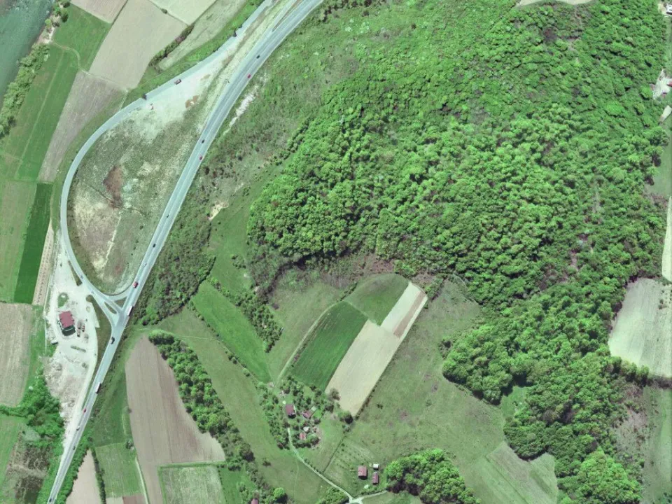 Видеокамеры позволяют контролировать обстановку в лесу в режиме реального времени. Фото: t.me/mosoblcomles&nbsp;