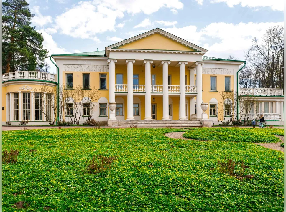 Фото: Государственный исторический музей-заповедник «Горки Ленинские»