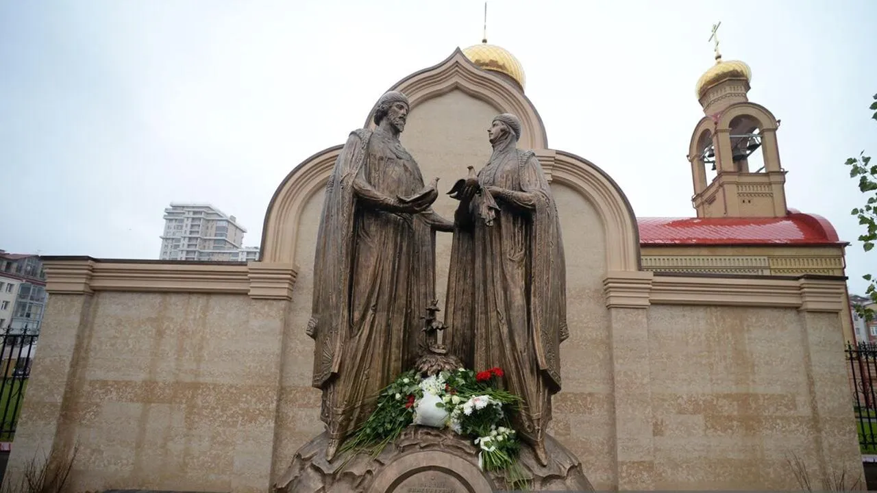 «Умерли в один день»: эзотерик рассказала удивительную историю любви Петра и Февронии