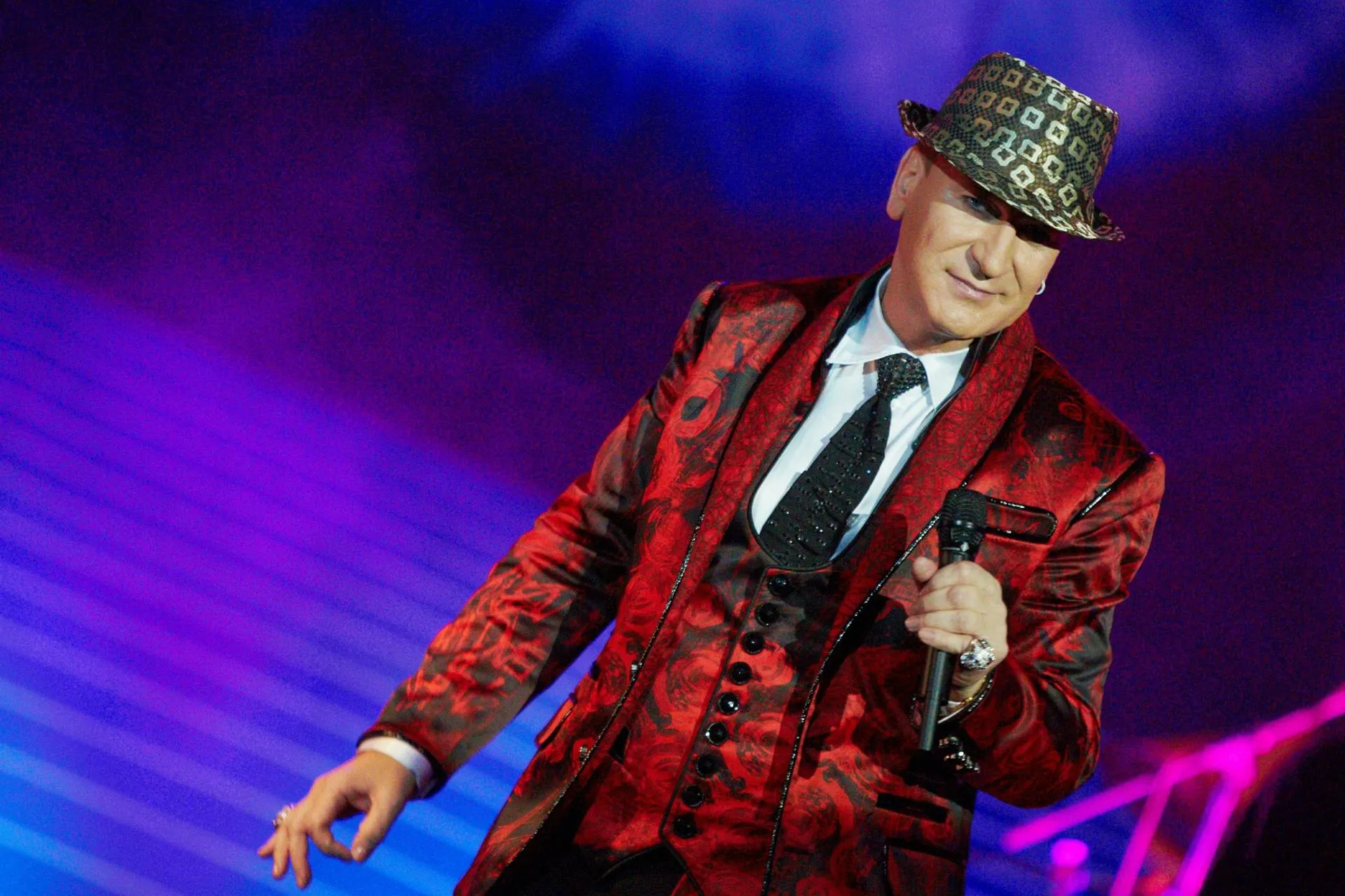 Victor Dmitriev/Russian Look