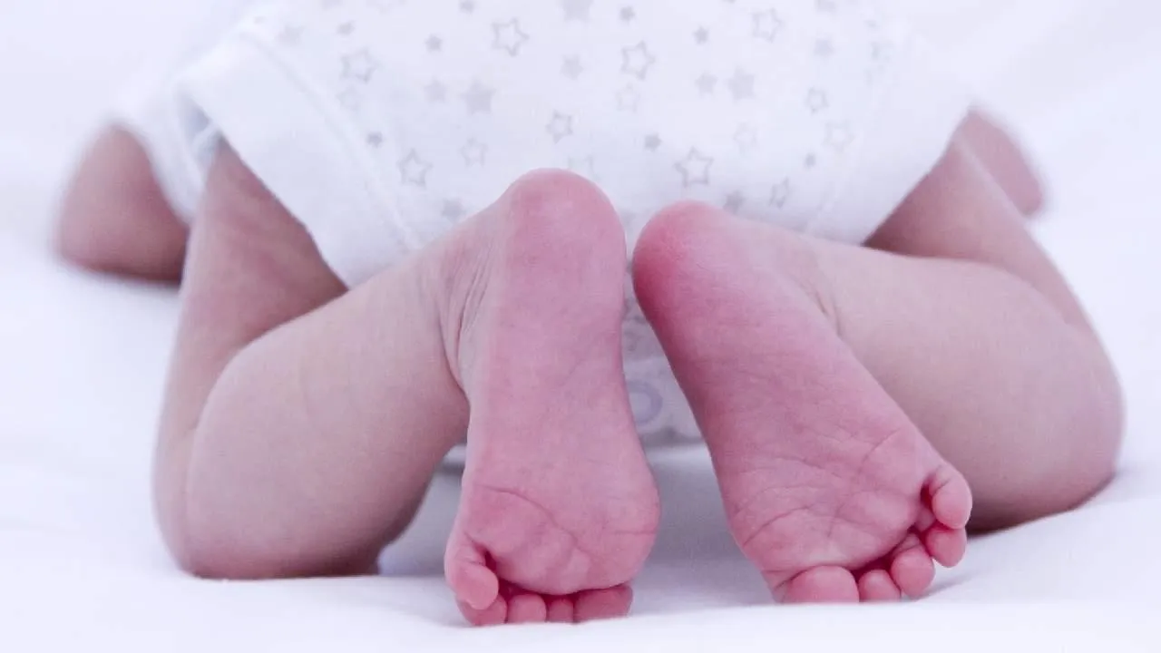 Сладости и компьютерные игры: В Татарстане мужчина склонял детей к интиму