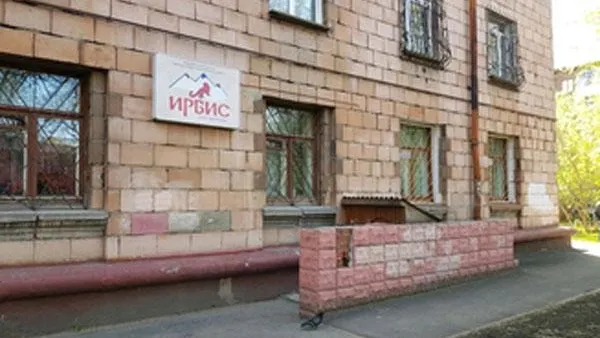 В Кемерове исчез вход в дом, в котором находился спортивный клуб