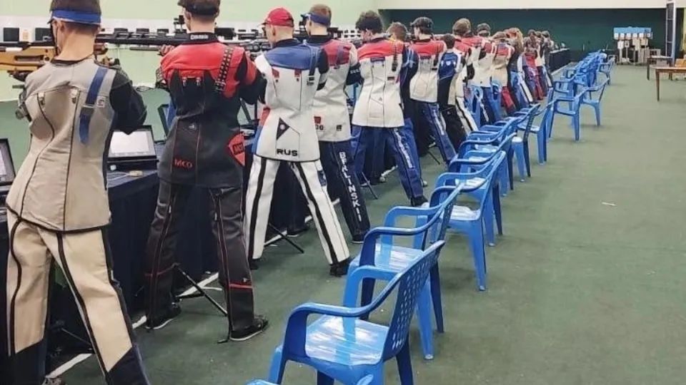 Фото: городской стадион «Авангард»