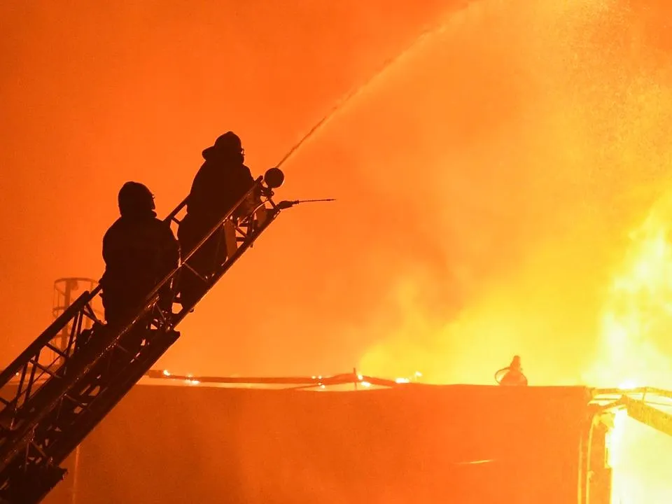 Пожар в элитном ЖК Москвы: застройщик рискует сорвать сроки, а дольщики не получить компенсацию