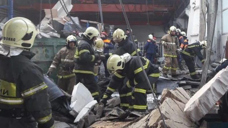 Обрушение кровли произошло в одной из школ Пушкино