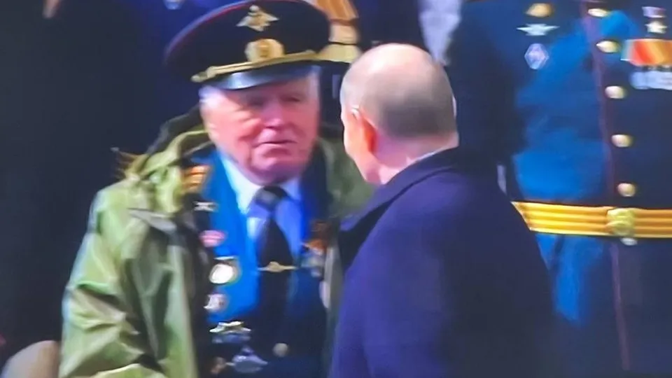 Кадр трансляции парада Победы на Красной площади