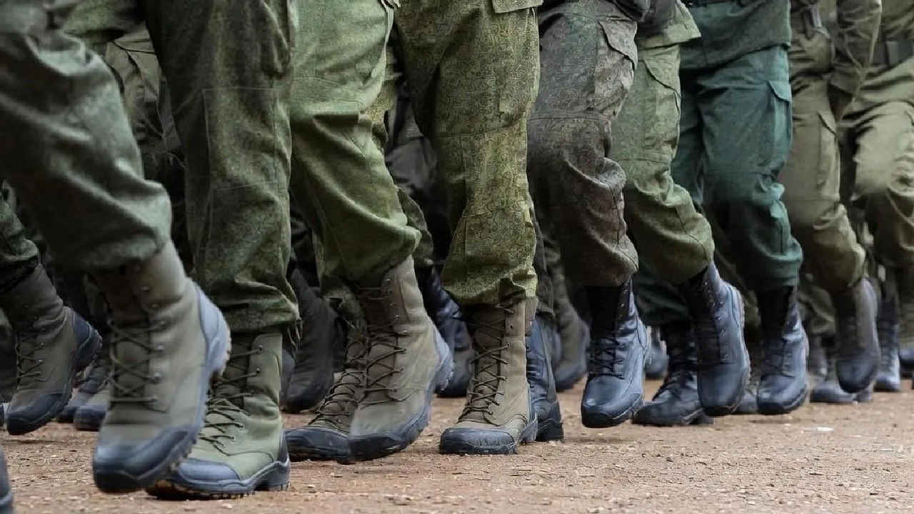 Стало известно, где будет проходить срочную службу рэпер Макан