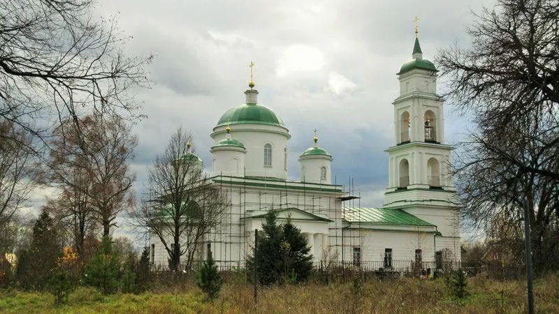 Успенская церковь «у Богородицы под сосною»