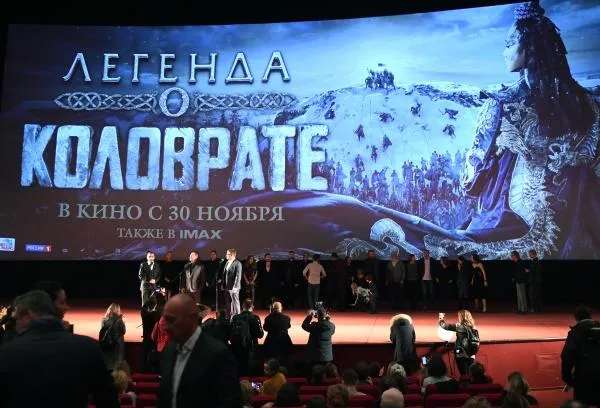 На премьере фильма «Легенда о Коловрате» в кинотеатре Каро на Новом Арбате в Москве