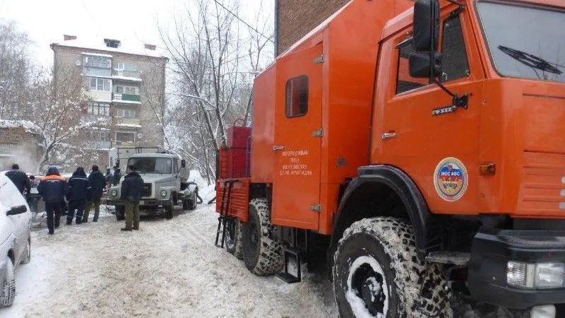 Аварийно-восстановительные службы Подмосковья перевели в режим повышенной готовности из-за снегопада