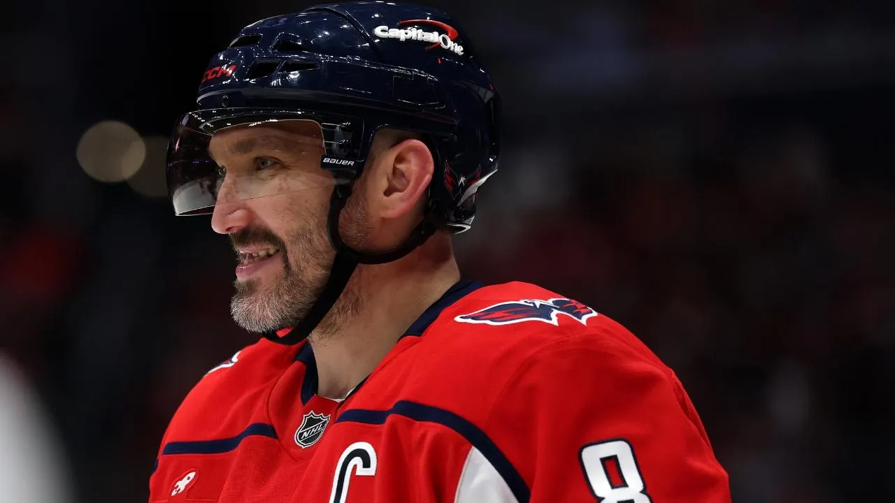 Овечкин сделал дубль и приблизился к еще одному великому рекорду Гретцки