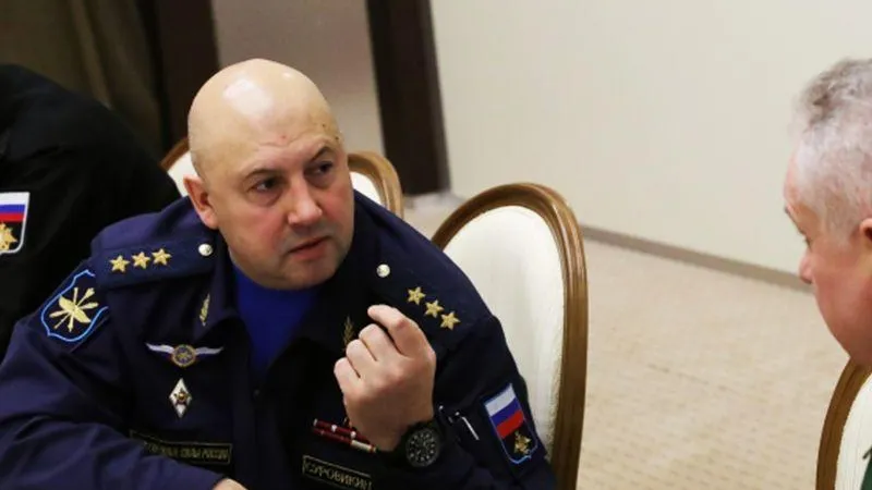 «Не нравится Суворов, придет Суровикин»: россияне ответили на украинские угрозы очередному памятнику