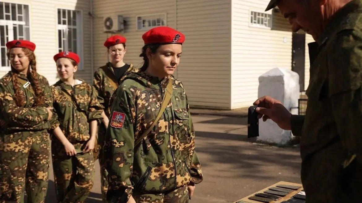 Фото: Нестеровский лицей, отряд «Гвардия»