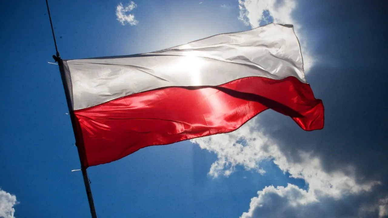 MP: Польша поссорилась с Россией, выбрав недружественную Украину