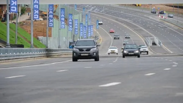 На Калужском шоссе столкнулись 4 автомобиля, есть погибший