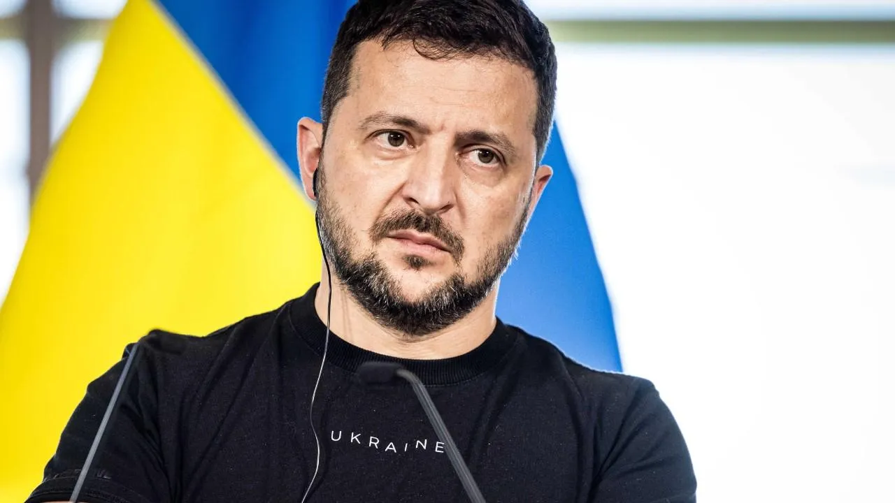 Зеленский заявил, что Россия начнет наносить новые удары по энергосистеме зимой