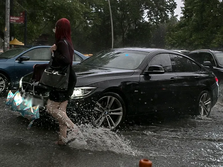 Выяснилось, повлияют ли землетрясения и наводнения на интерес россиян к Турции