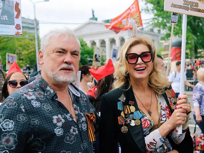 Вика Цыганова: «Все заработанные средства уходят на помощь военным»