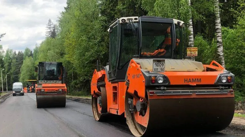 В Подмосковье ремонтируют 13 дорог к спортобъектам