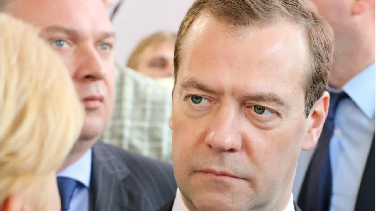 Медведев сравнил войну в Южной Осетии со спецоперацией на Украине