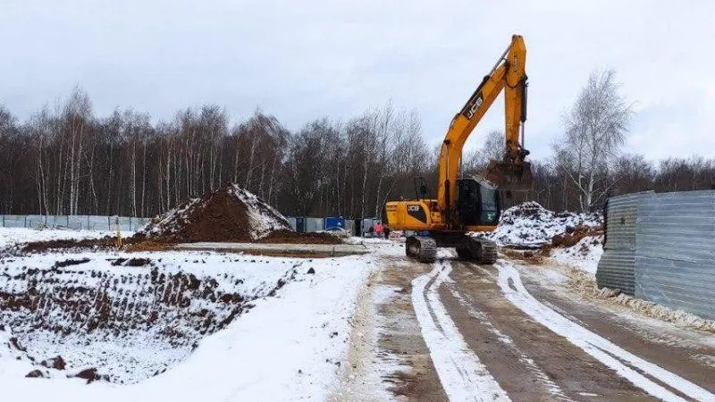Строители начали работы по возведению поликлиники в подмосковной Лобне