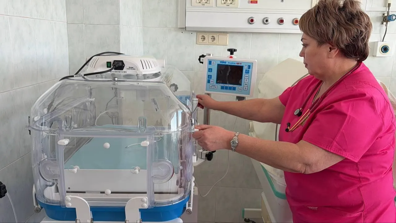 В роддоме Солнечногорска появился четвертый кувез для недоношенных детей