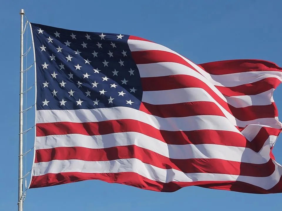 США бегут из Европы? Зачем Вашингтон сворачивает базы в Болгарии, Венгрии и Словакии