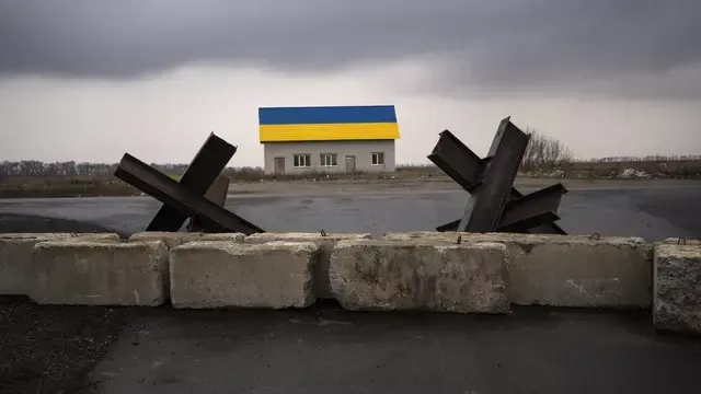 Politico: Венгрия и Словакия заблокировали выделение 50 млрд евро Украине