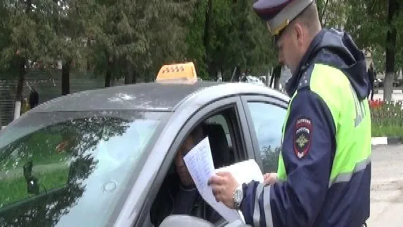 Восемьдесят таксистов проверили на причастность к преступлениям в Наро-Фоминске