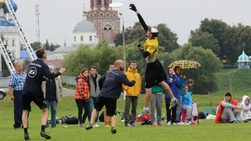 Чемпионат России по алтимат фрисби прошел в Бронницах