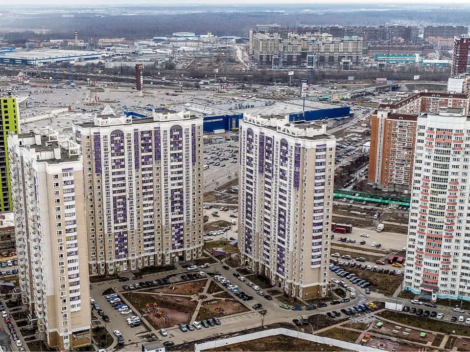 Рублевка, Новая Рига, Красногорск: эксперт по недвижимости рассказала, где дороже всего купить дом в Подмосковье