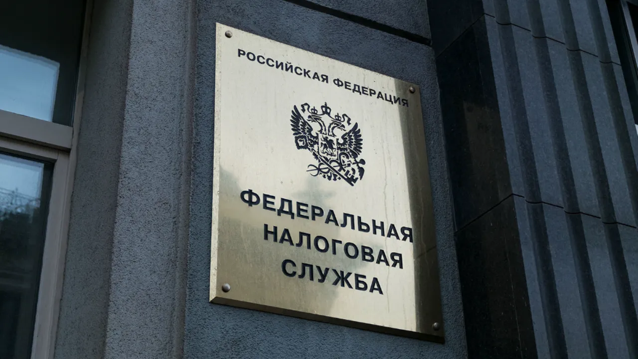 Налоговая подала иск о банкротстве компании, зафрахтовавшей танкер «Волгонефть 212»