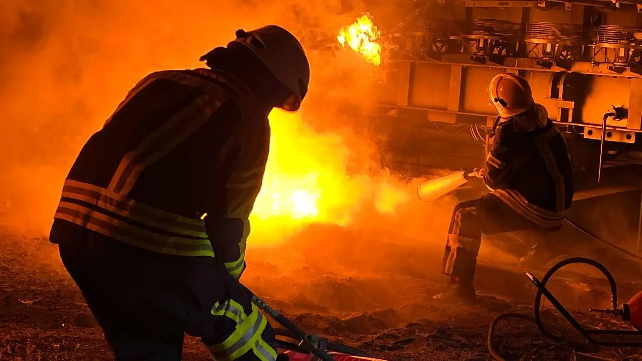 Cover Images/Keystone Press Agency