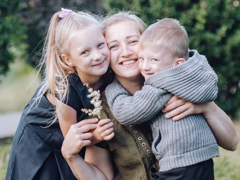 «Мама ребенка горько плакала в коридоре»: благотворительница рассказала, какая история вдохновила ее на добрые поступки