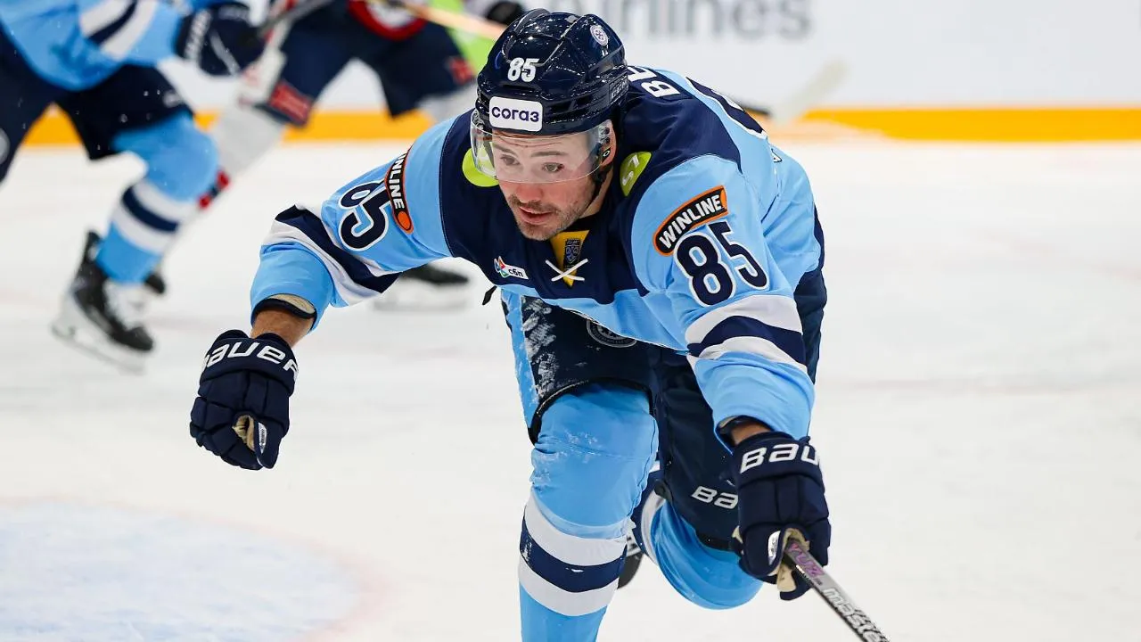 Нападающий «Сибири» установил выдающийся рекорд в КХЛ