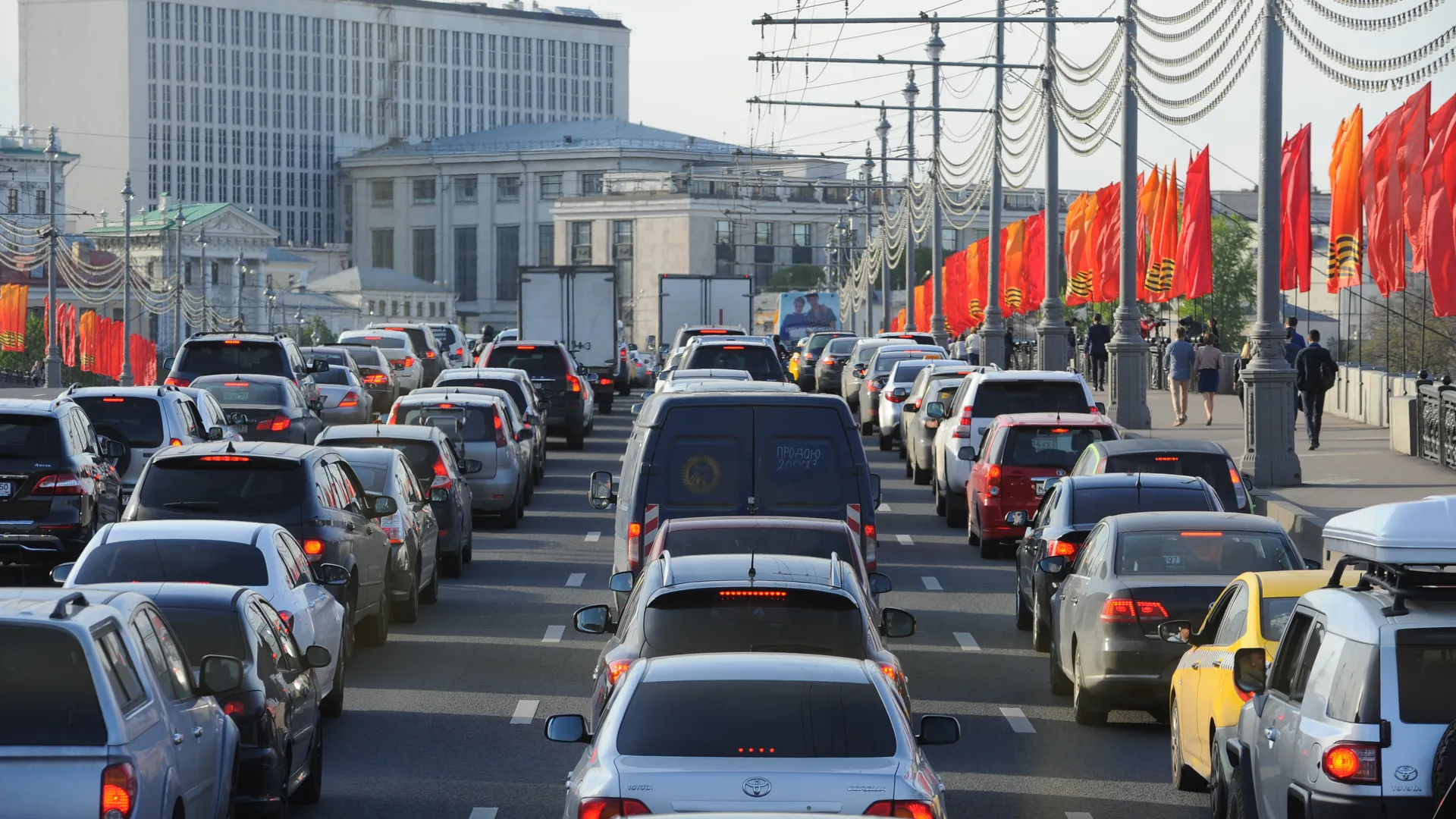Автомобильная пробка в Москве