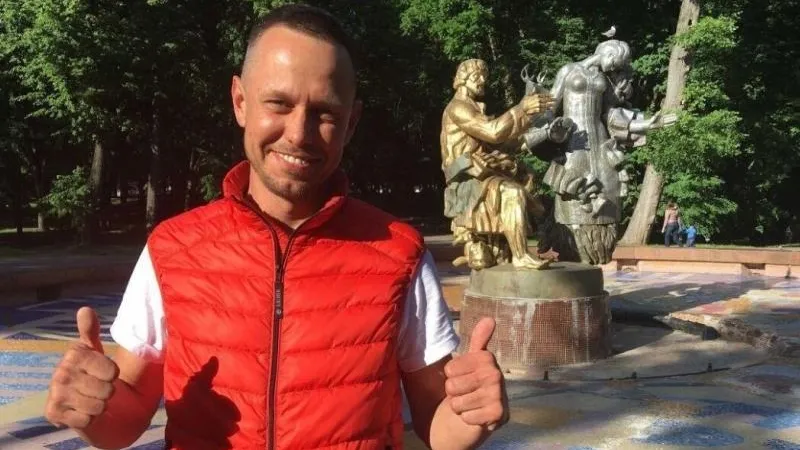 Художнику, перекрасившему фонтан «Садко и Волхова», грозит крупный штраф